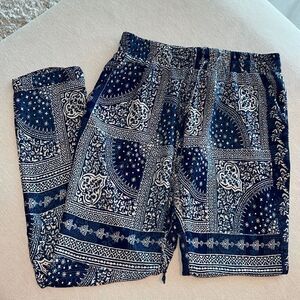 Like New Olivaceous Pants